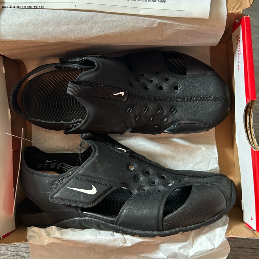 Nike sandal